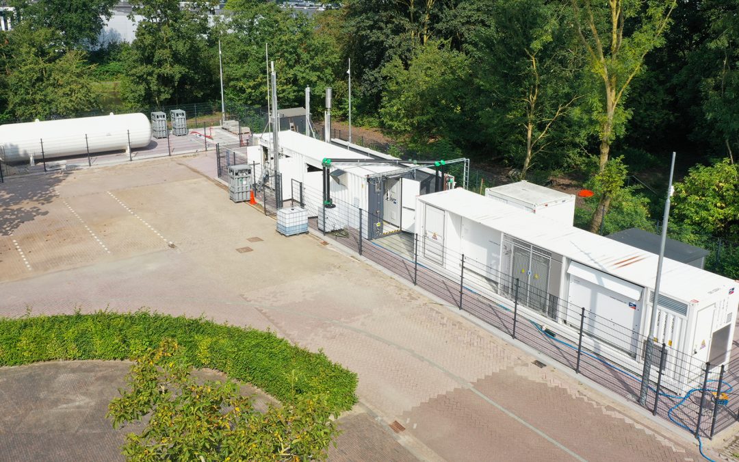 King opens electrolyser for green hydrogen in Nieuwegein